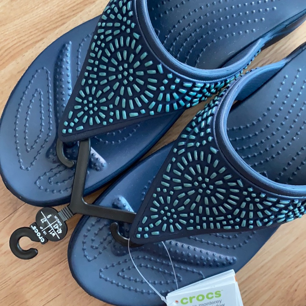 NWT Crocs Monterey Diamanté Wedge Flip Women